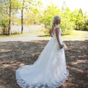 Wedding dress size 6